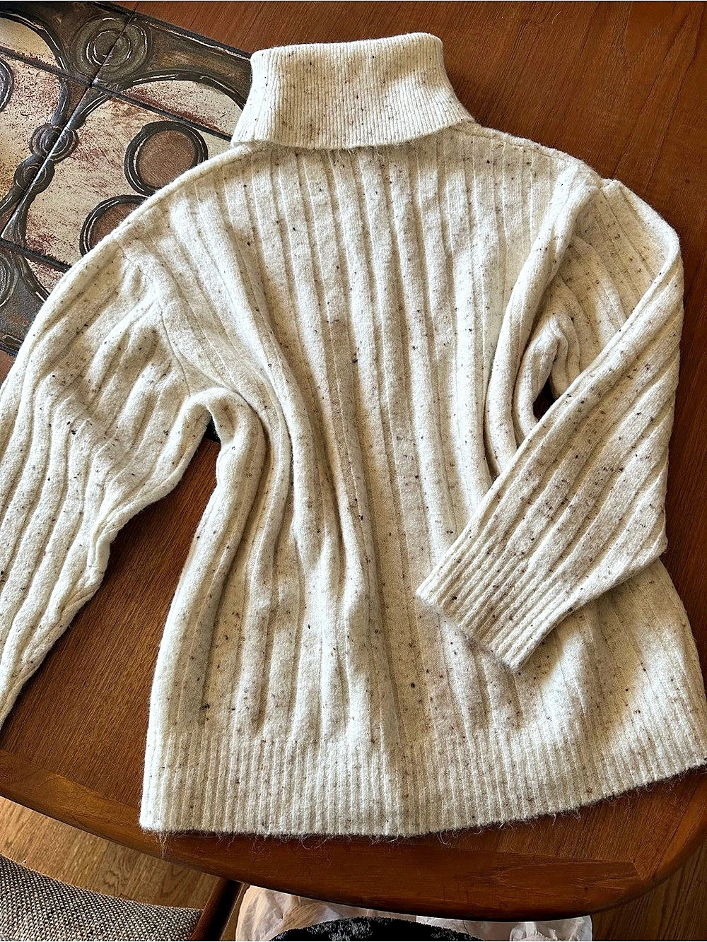 MNG Speckled Turtleneck Sweater in Cream Size Medium